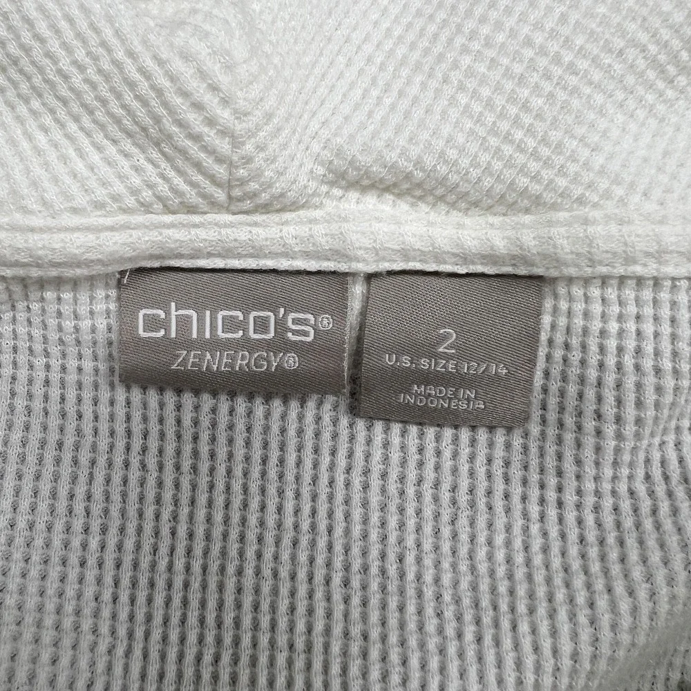 Chicos Zenergy Shirt Womens 2 12/14 Off White Waffle Knit Cowl Neck Pocket - Picture 3 of 16